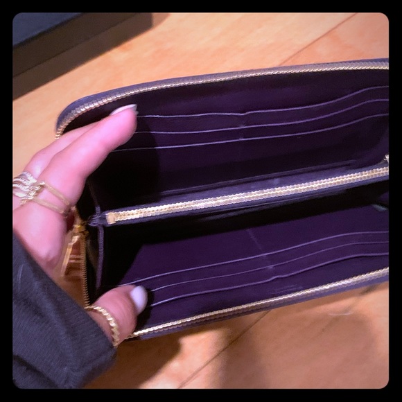 Prada wallet - Picture 2 of 12
